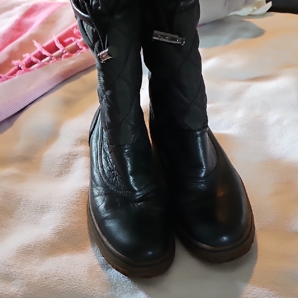 STUNNING Coach SAMARA  Black Quilted Boots - Picture 4 of 13